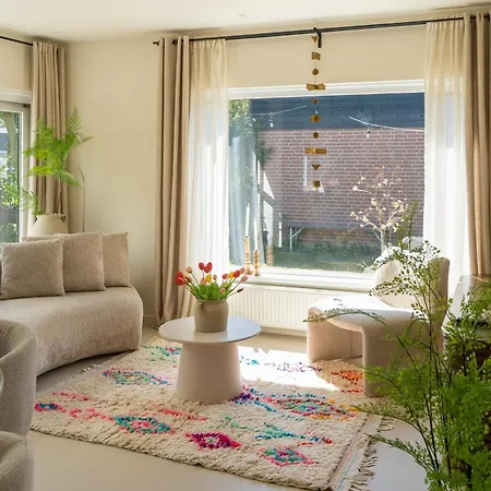 Vakantiehuis Dreamsea - Nabij Het Meer, Strand, Restaurants En Keukenhof *